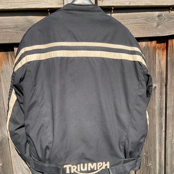 Triumph motorcycle jacket - Picture 2 of 2